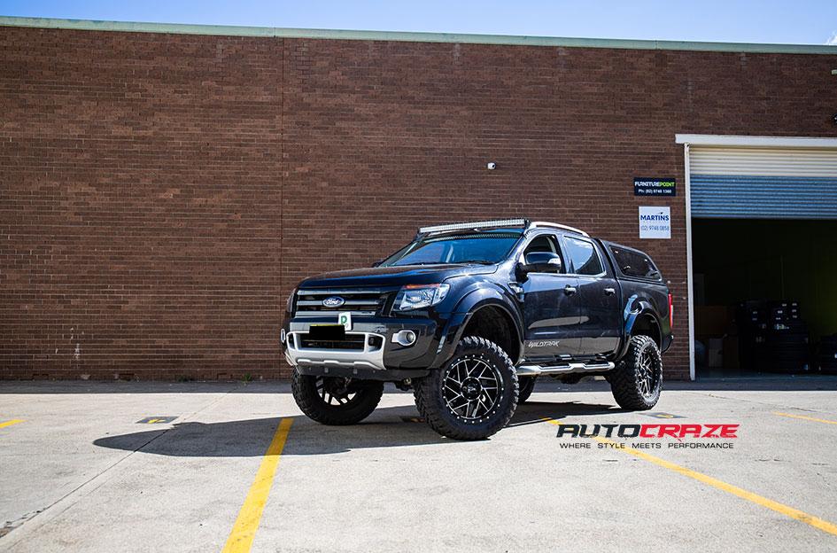 FORD RANGER MO985 GLOSS BLACK MACHINED